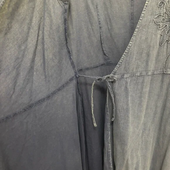 Gretty Zueger Embroidered Wrap Dress - Picture 10 of 14